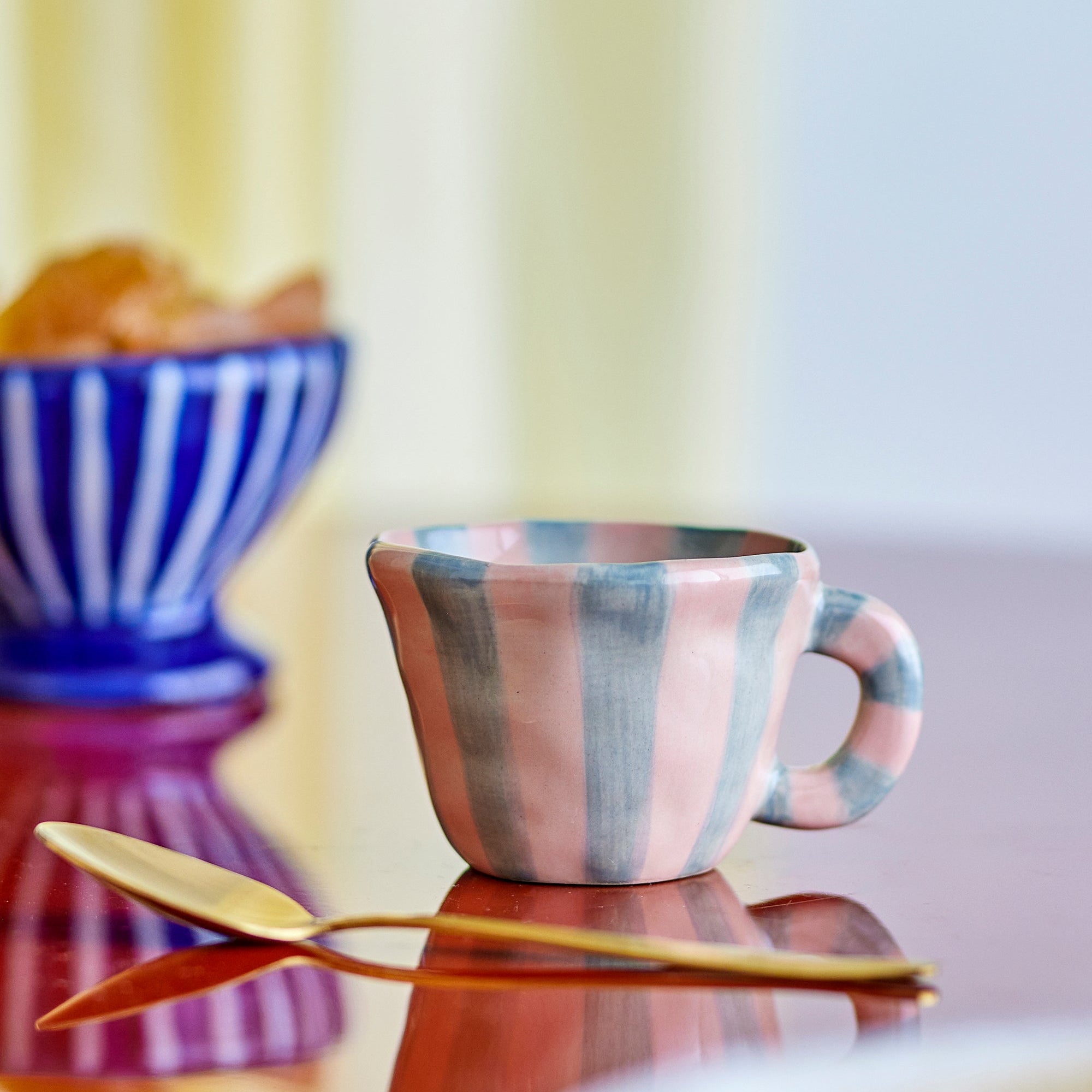 Nini kopje - blauw & roze strepen