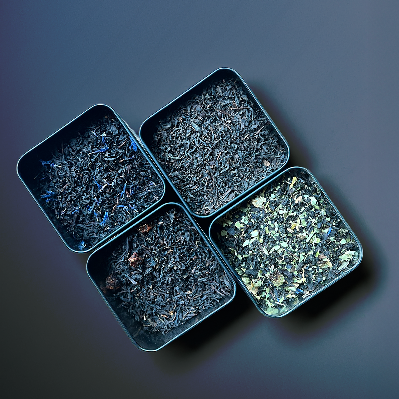 Giftbox 4 blikjes zwarte thee